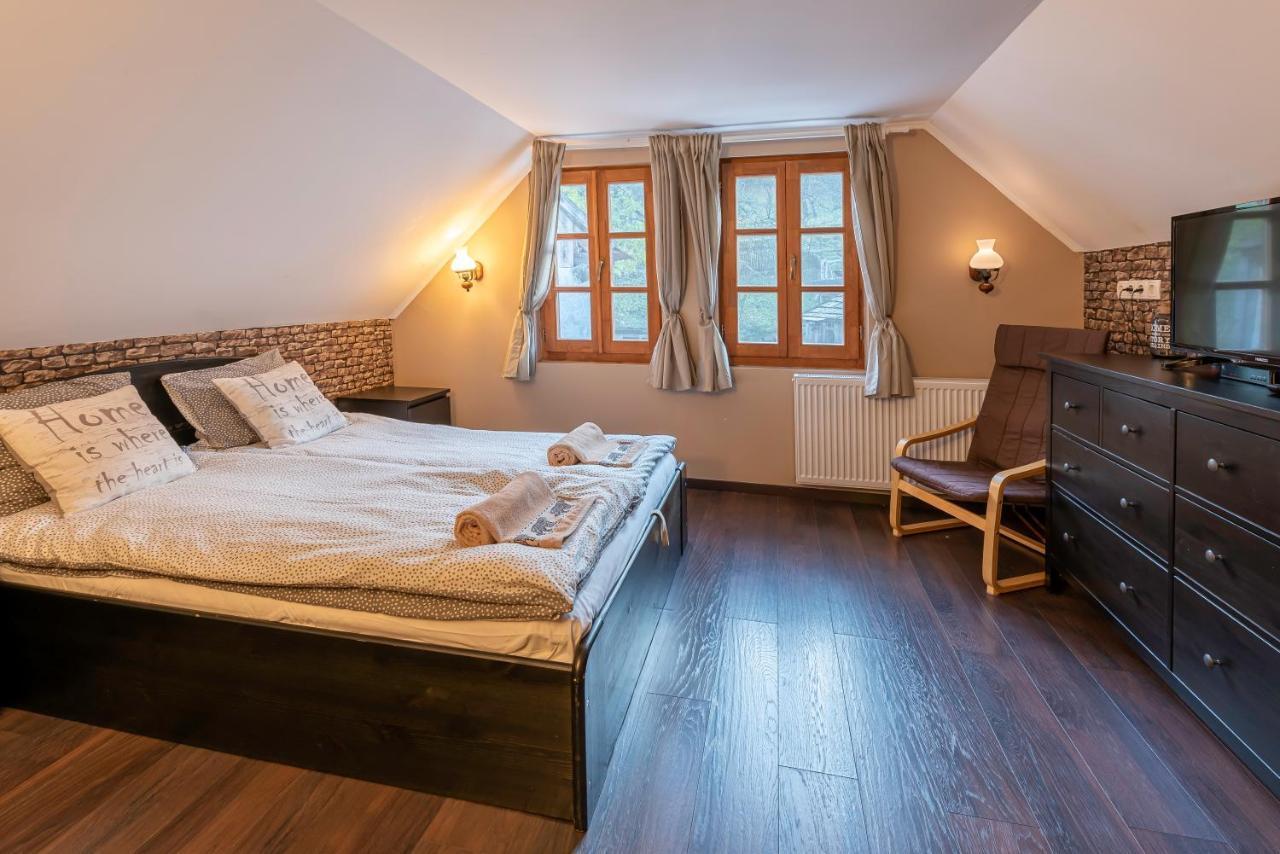 HepeHuta Házikó Apartman Háromhuta Kültér fotó