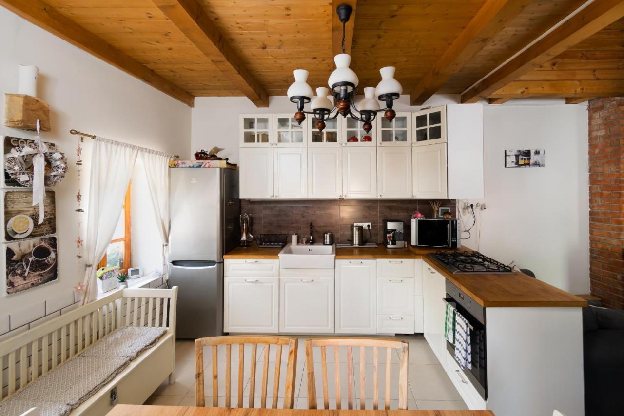 HepeHuta Házikó Apartman Háromhuta Kültér fotó